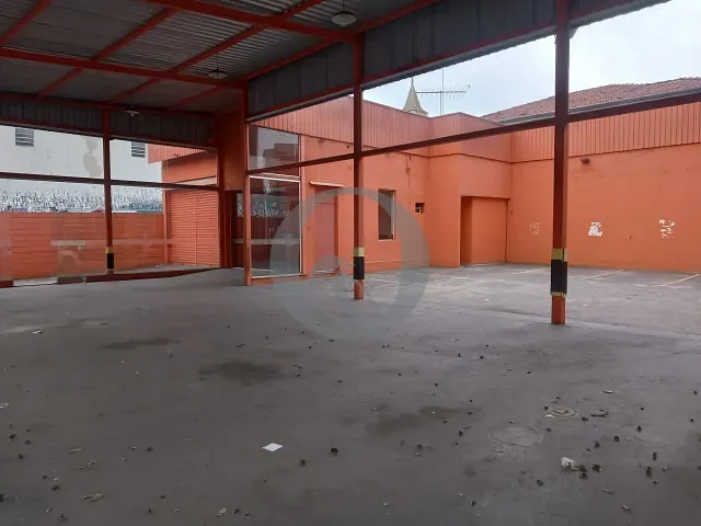 Galpão / Barracão com 550m², para alugar, no bairro Tatuapé em São Paulo