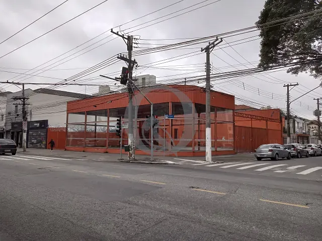 Galpão / Barracão com 550m², para alugar, no bairro Tatuapé em São Paulo