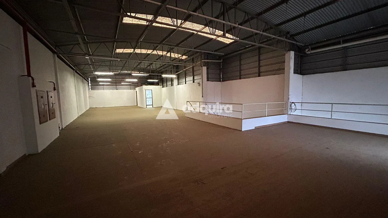Depósito-Galpão, 700 m² - Foto 2