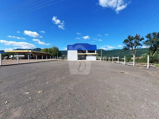 Galpão / Barracão com 700m², à venda, no bairro Germânia em Westfalia