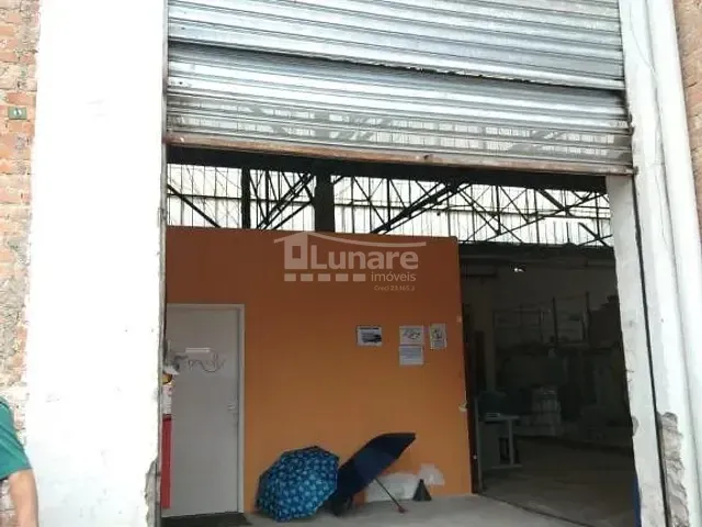 Galpão / Barracão com 1050m², para alugar, no bairro Vila Monte Sion em Suzano