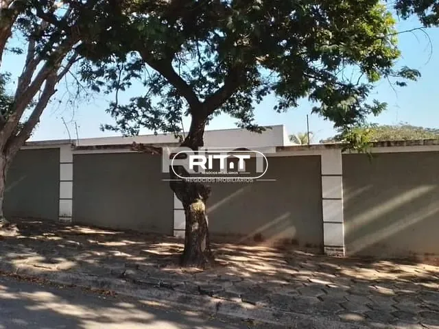 Galpão / Barracão com 2000m², à venda, no bairro Parque Rural Fazenda Santa Cândida em Campinas