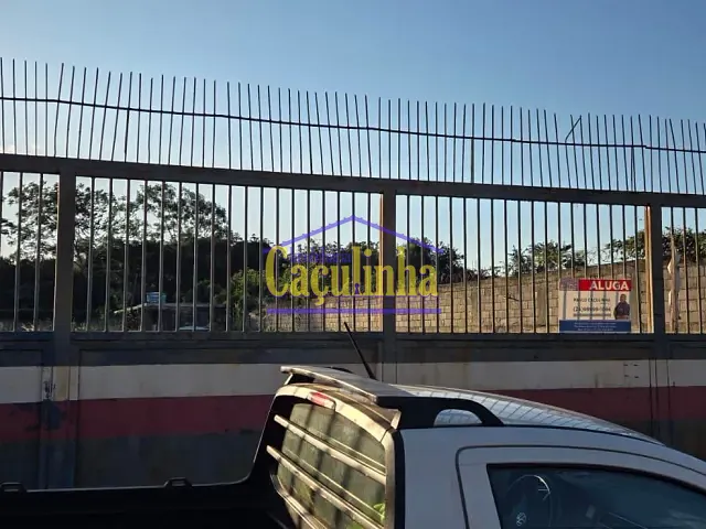 Galpão / Barracão com 20000m², para alugar, no bairro Centro em Barra do Piraí