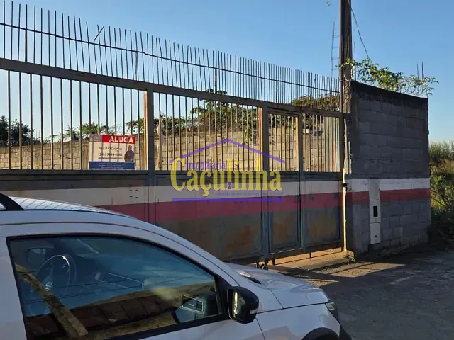 Galpão / Barracão com 20000m², para alugar, no bairro Centro em Barra do Piraí