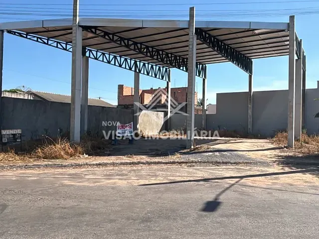 Galpão / Barracão com 224m², à venda, no bairro Residencial Carandá Bosque em Sinop