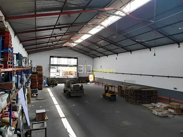 Galpão / Barracão com 1100m², à venda ou para alugar, no bairro Penha de França em São Paulo