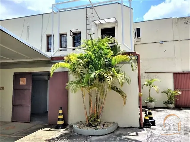Galpão / Barracão com 1560m², à venda ou para alugar, no bairro Vila Thais em Atibaia