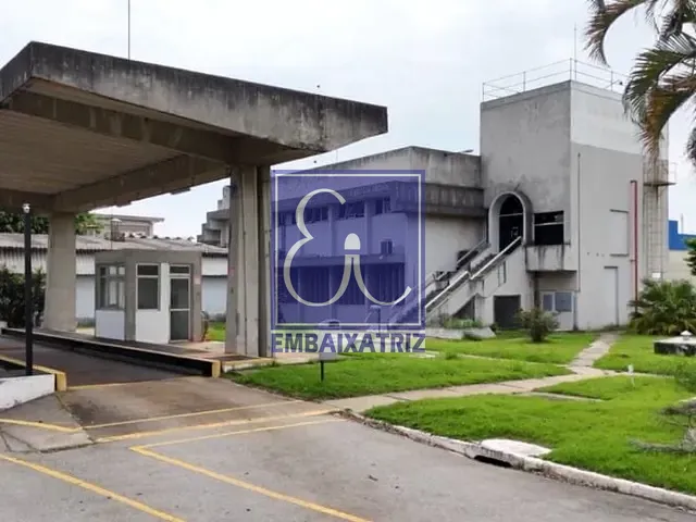 Galpão / Barracão com 51000m², à venda ou para alugar, no bairro Eugênio de Melo em São José dos Campos