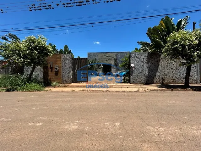Galpão / Barracão com 2209m², à venda, no bairro Jardim Rosicler em Londrina