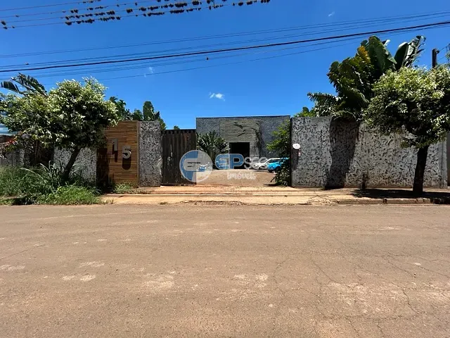 Galpão / Barracão com 2209m², à venda, no bairro Jardim Rosicler em Londrina
