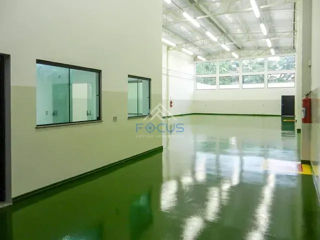 Galpão / Barracão com 560m², para alugar, no bairro Parque União em Jundiaí