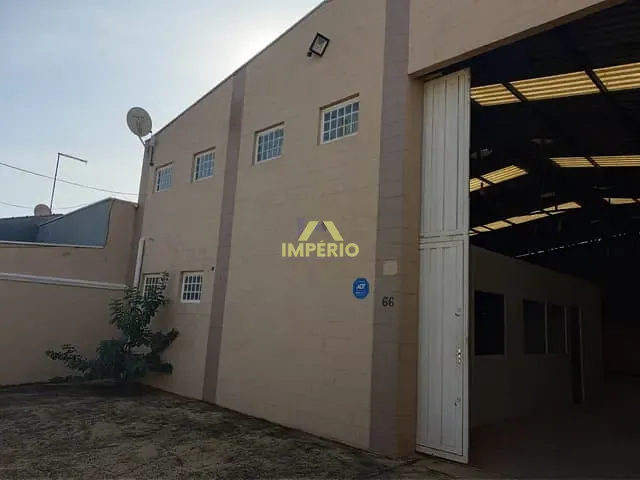 Galpão / Barracão com 300m², à venda, no bairro Salto de São José em Salto