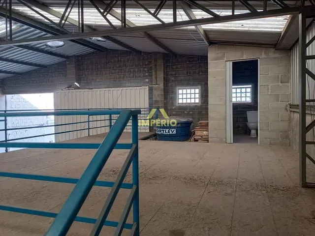 Galpão / Barracão com 300m², à venda, no bairro Salto de São José em Salto