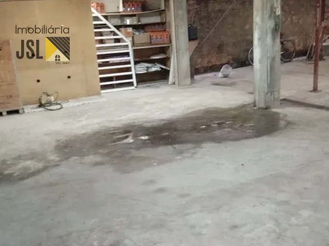 Galpão / Barracão com 300m², à venda, no bairro Jardim Maria Cândida em Caçapava