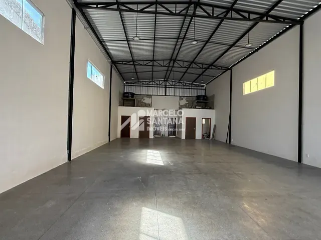 Galpão / Barracão para alugar, no bairro Brasil em Vitória da Conquista