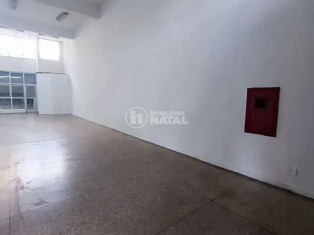 Galpão / Barracão com 200m², para alugar, no bairro shangrilá em Londrina