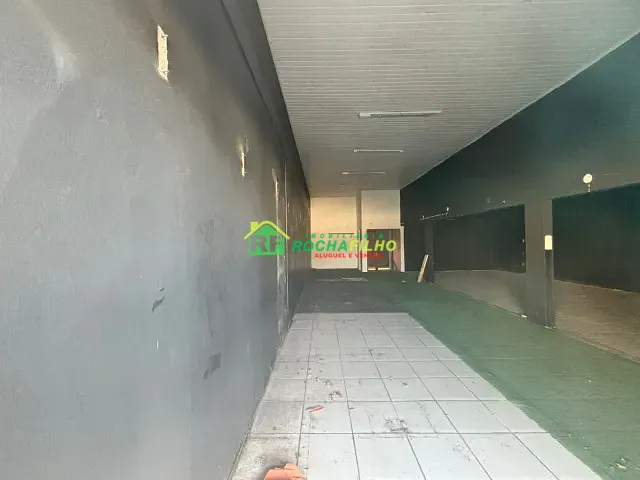 Galpão / Barracão 1 quarto e 1 banheiro, para alugar, no bairro Santa Isabel em Teresina