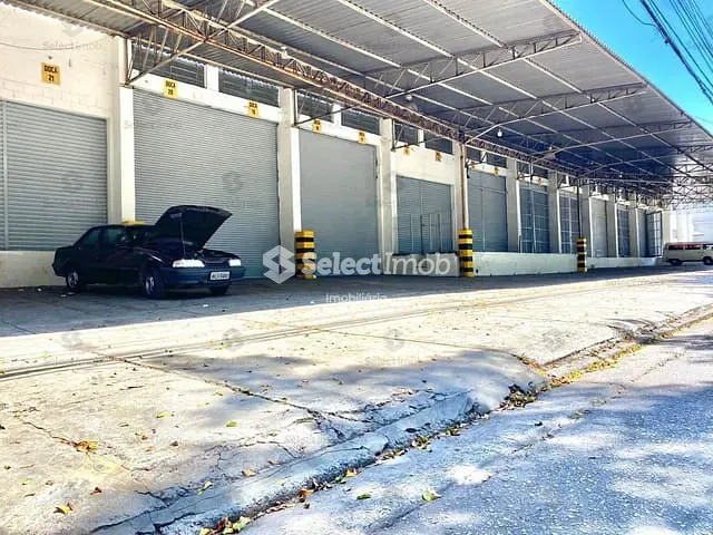 Galpão / Barracão com 5271m², para alugar, no bairro Jardim Humaitá em São Paulo