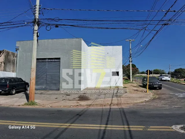 Galpão / Barracão com 322m², à venda ou para alugar, no bairro Parque Roosevelt em Bauru