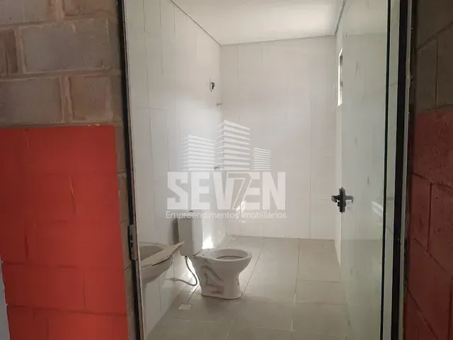 Galpão / Barracão com 322m², à venda ou para alugar, no bairro Parque Roosevelt em Bauru