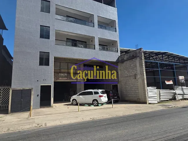 Galpão / Barracão com 962m², para alugar, no bairro Matadouro em Barra do Piraí