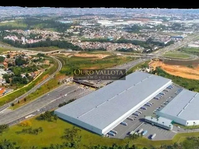 Galpão / Barracão com 3162m², para alugar, no bairro Portão em Arujá
