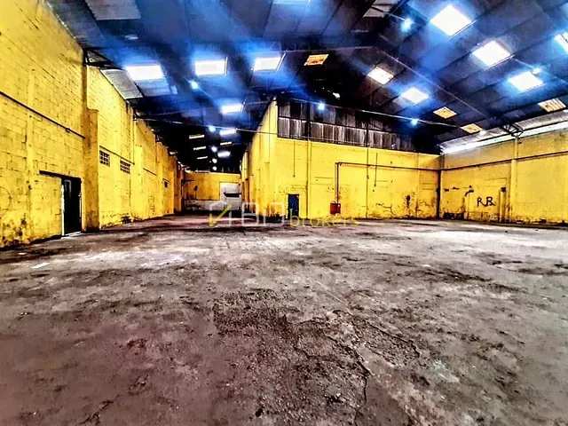 Galpão / Barracão com 2380m², à venda, no bairro Vila Mesquita em São Paulo