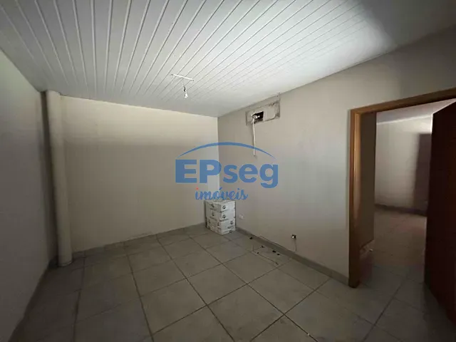 Galpão / Barracão para alugar, no bairro Jardim Riviera em Cambé