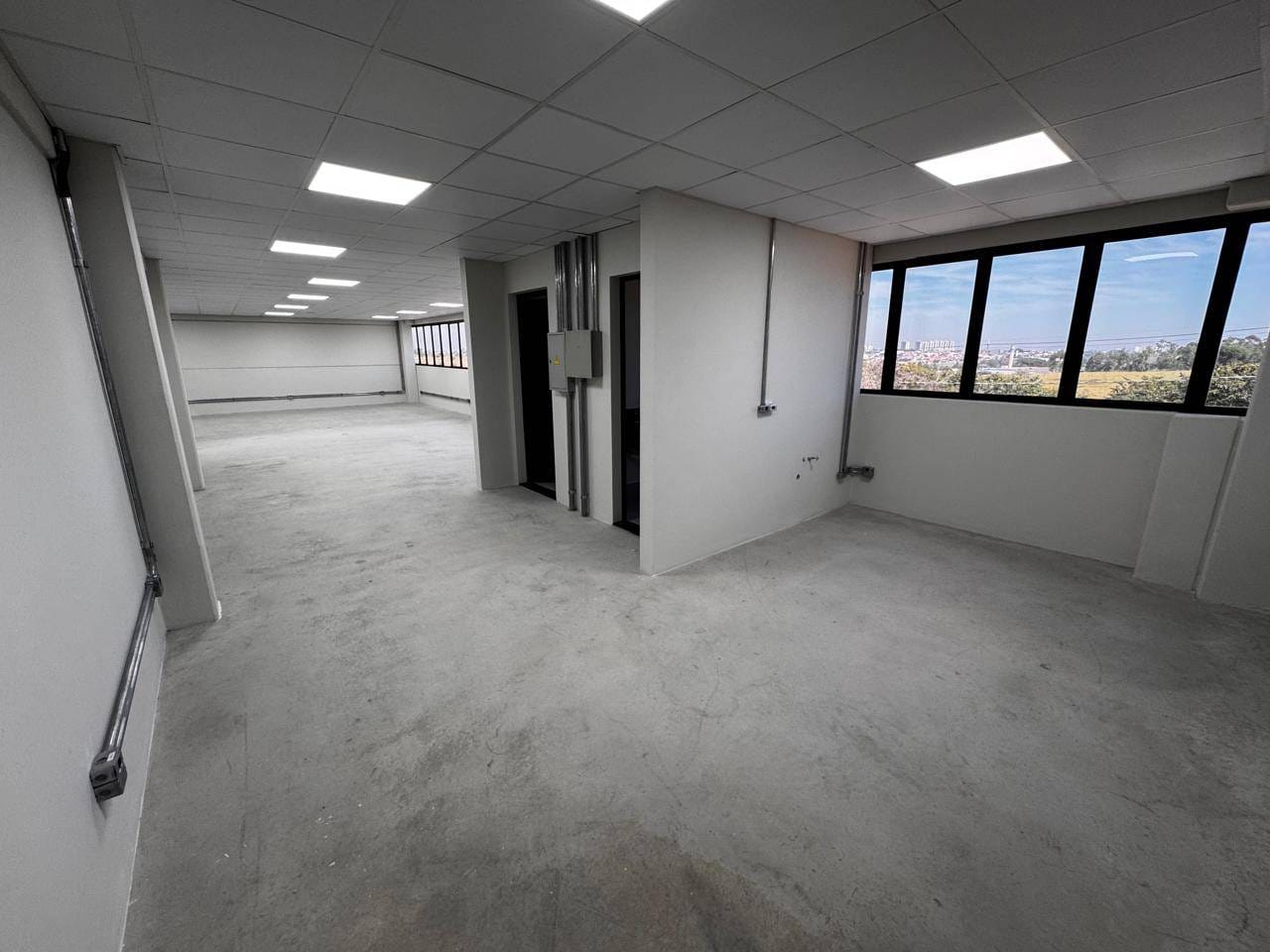 Depósito-Galpão-Armazém para alugar, 1130m² - Foto 11