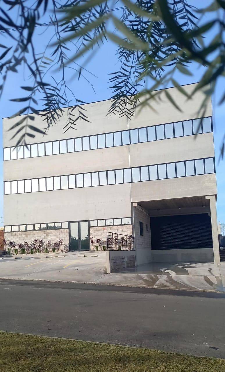 Depósito-Galpão-Armazém para alugar, 1130m² - Foto 2