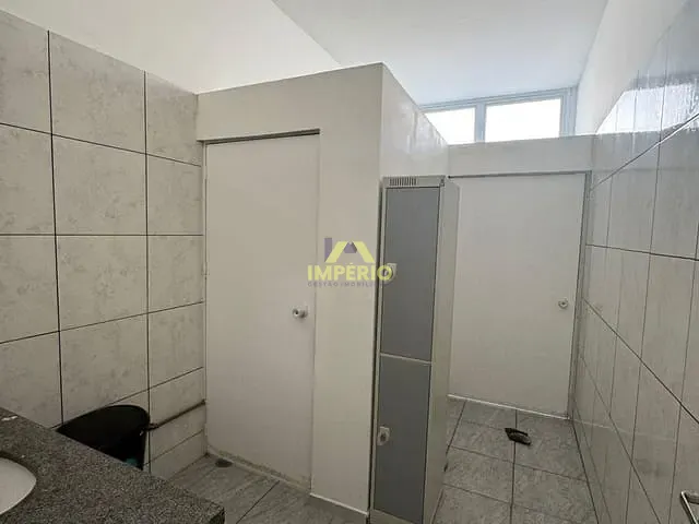 Galpão / Barracão com 1000m², à venda, no bairro Julio Ustrito em Salto