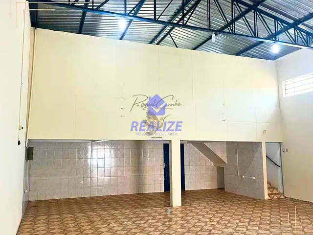 Galpão / Barracão com 300m², à venda, no bairro Jardim Cristina em Botucatu