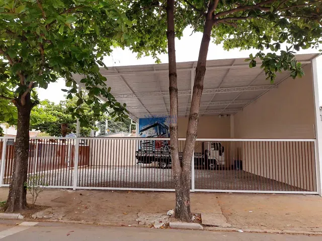 Galpão / Barracão com 225m², à venda, no bairro Parque Industrial em São José dos Campos