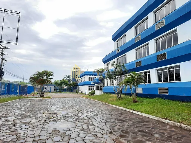 Galpão / Barracão com 9000m², à venda, no bairro Sarandi em Porto Alegre