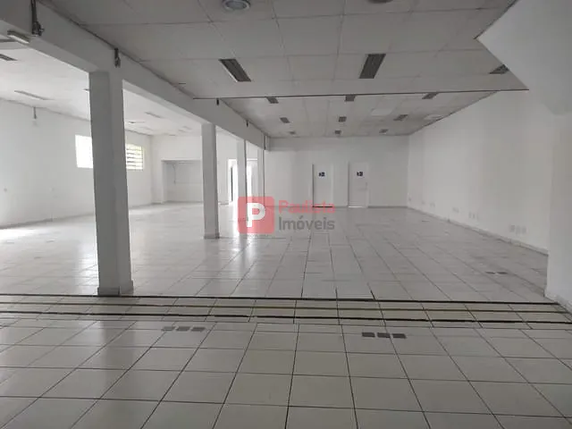 Galpão / Barracão com 1305m², para alugar, no bairro Santo Amaro em São Paulo