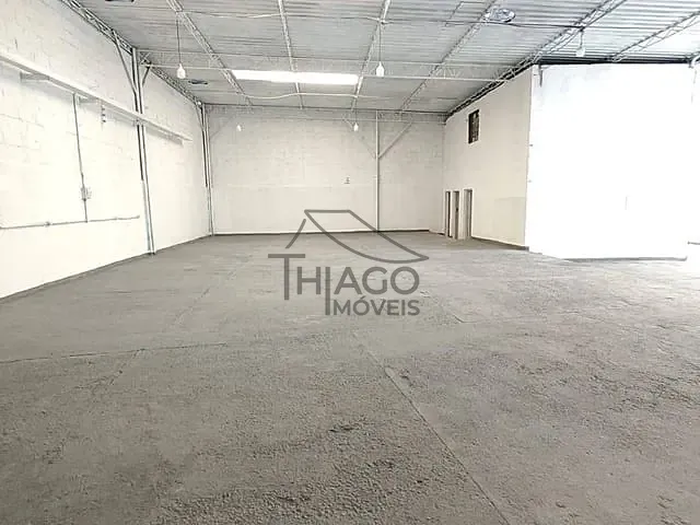 Galpão / Barracão com 420m², para alugar, no bairro Parque Novo Mundo em São Paulo