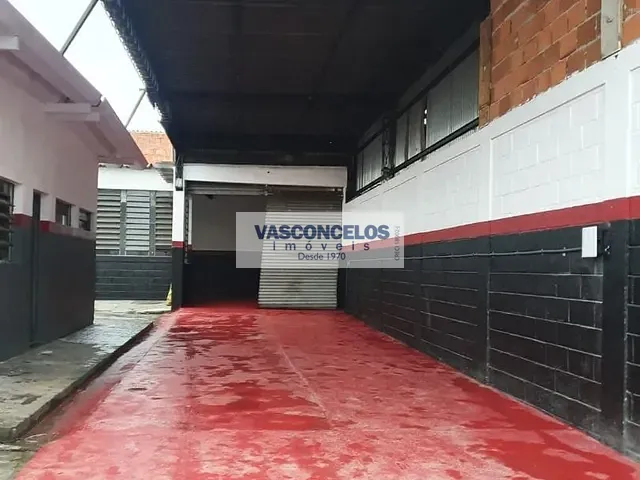 Galpão / Barracão com 297m², à venda, no bairro Vila São Pedro em São José dos Campos