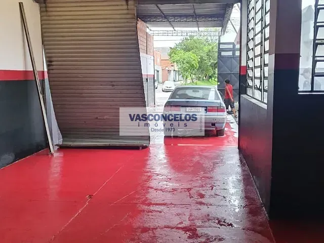 Galpão / Barracão com 297m², à venda, no bairro Vila São Pedro em São José dos Campos