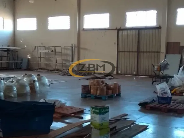 Galpão / Barracão para alugar, no bairro centro em Jataizinho