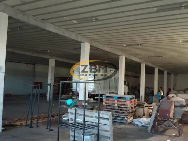 Galpão / Barracão para alugar, no bairro centro em Jataizinho