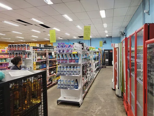 Galpão / Barracão com 816m², para alugar, no bairro Lapa em São Paulo