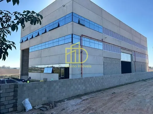 Galpão / Barracão com 1288m², para alugar, no bairro Itapeva em Votorantim