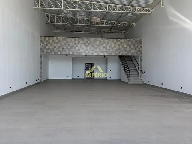 Galpão / Barracão para alugar, no bairro Centro em Salto