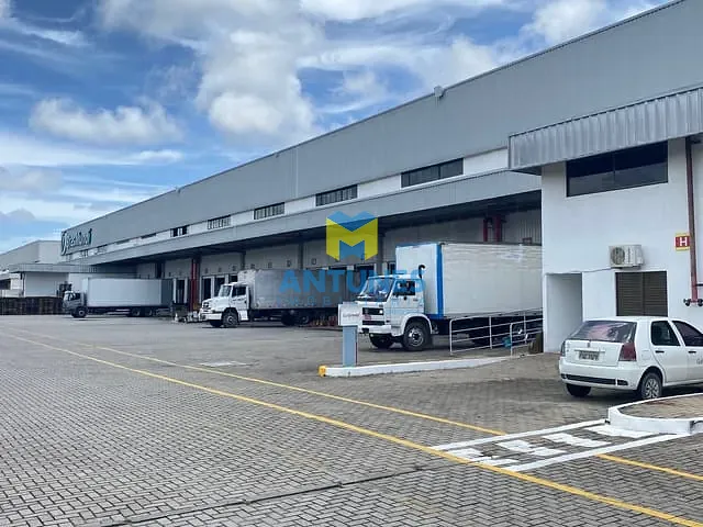 Galpão / Barracão com 3330m², para alugar, no bairro Distrito Industrial Diper em Cabo de Santo Agostinho