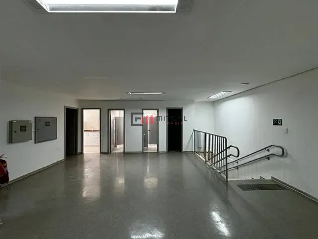 Galpão / Barracão para alugar, no bairro Antares em Londrina