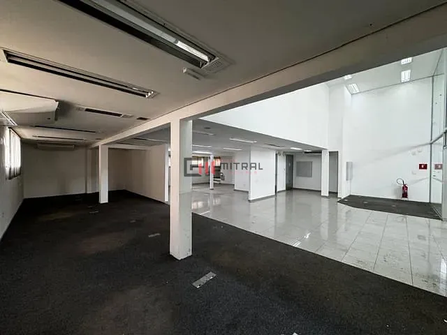 Galpão / Barracão para alugar, no bairro Antares em Londrina