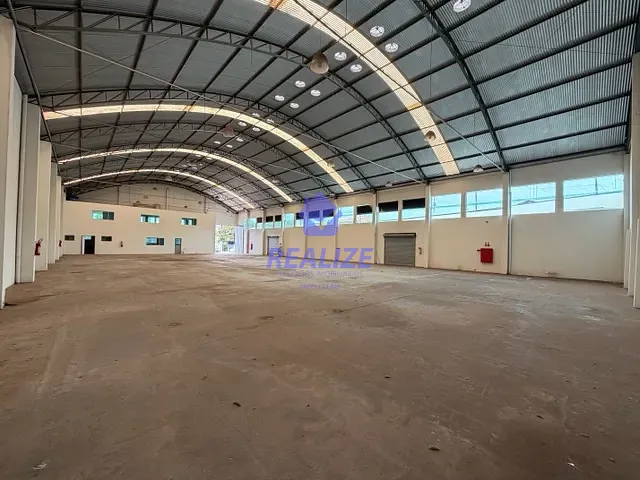 Galpão / Barracão com 1200m², para alugar, no bairro Vila São Judas Thadeu em Botucatu