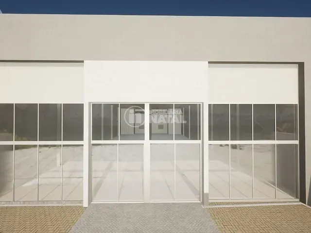 Galpão / Barracão com 787m², para alugar, no bairro Vila Ipiranga em Londrina