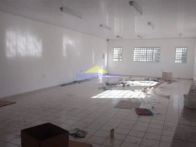 Galpão / Barracão com 208m², à venda, no bairro Nova Aparecida em Capivari