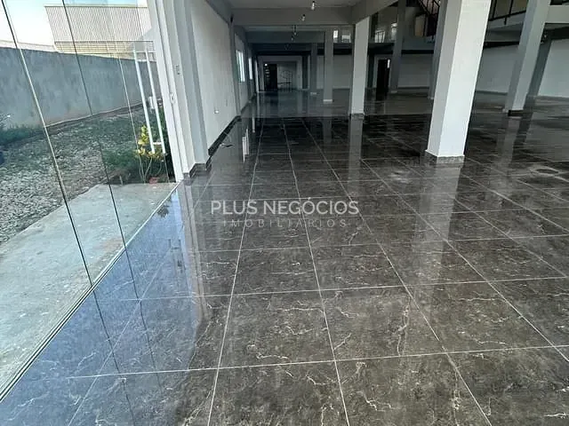 Galpão / Barracão com 1000m², à venda ou para alugar, no bairro Parque Industrial Prestes (Éden) em Sorocaba